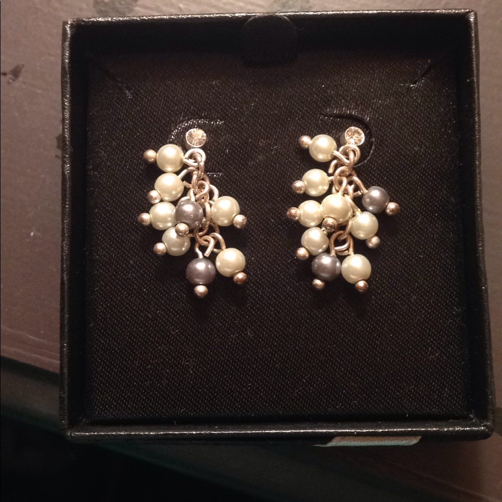Dainty earrings